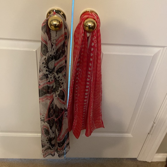 Scarf Bundle - Picture 5 of 6